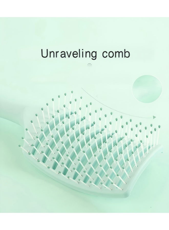 This detangling comb is suitable for straight, wavy, curly, and fine hair. It can be used both wet and dry, slicks back hair quickly and smoothly, and is suitable for both women and men. It is made from environmentally friendly and sustainable materials (green). - Image 3